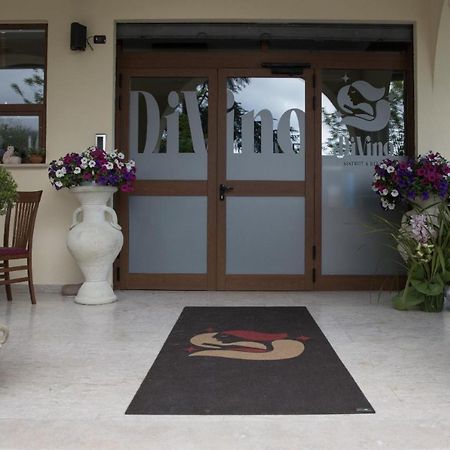 Divino Bistrot E Relais Hotel Lenola Exterior foto