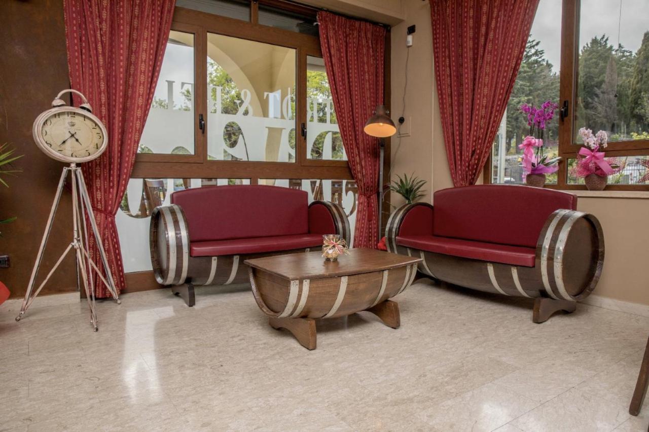 Divino Bistrot E Relais Hotel Lenola Exterior foto